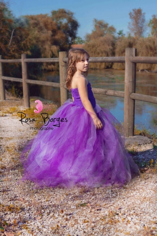 photographie professionnelle, petite fille en robe de princesse